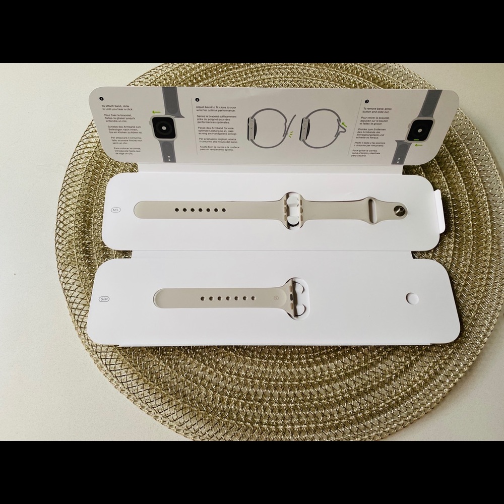 Apple iwatch band 40 mm in the color Stone